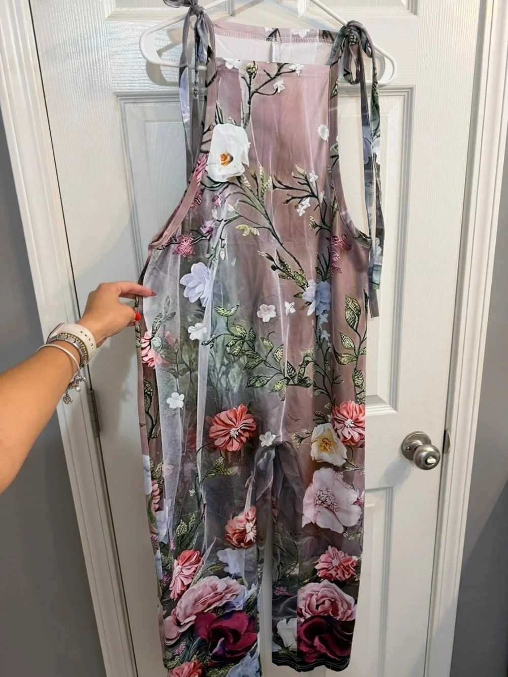 Source Unknown Floral Wide-Leg Jumpsuit in Dusty Rose and Green - Picture 2 of 3